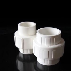 IDEKU   Watermur PVC Polos  1/2 Inch 3/4 Inch – Sambungan Pipa Water Union Socket 1/2 Inch 3/4 Inch Watermoor Polos Penghubung Fitting Pipa PVC Konektor Pipa