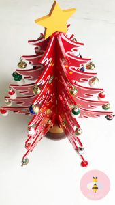 Pinky Bee Pohon Natal Kayu 35.5cm 70485900