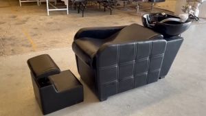 ขายดีที่1🔥 เตียงสระผม BS888  จัดส่งฟรี!  เตียงเสริมสวย  โรงงานมาเอง มีอะไหล่ มีรับประกัน ให้คำแนะนำได้   สินค้าสามารถระบุสีทางแชทได้ เตียงสระผมแข็งแรงทนน้ำ อ่างเซรามิคกว้างสั่งทำพิเศษ แถมอุปกรณ์สระผม ฝักบัว รองรับระบบน้ำร้อน-น้ำเย็น  ประกอบสำเร็จพร้อมใช้