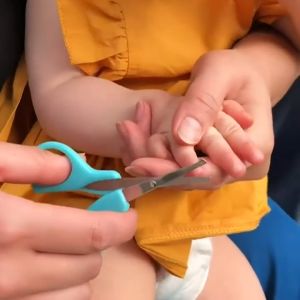 10/13 Pcs/Set Newborn Health Care Set Brush Comb Nasal Aspirator Thermometer Safe Heat-Resistant Baby Cleaning Tools