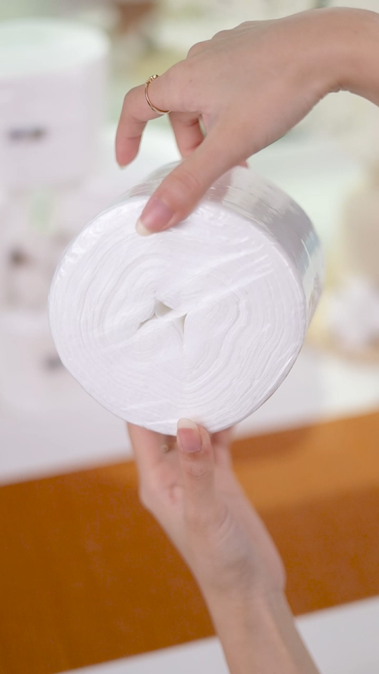 [QUÀ TẶNG KHÔNG BÁN_CHỈ CÓ TẠI LAZLAND] Khăn mặt khô đa năng EcoWipes cuộn 80 tờ không mùi size khăn 20x20cm dày 50gsm