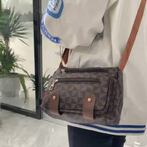 Chic Geometric-pattern Crossbody Bag for Daily Use Multi-color Adjustable-strap Lightweight Versatile Casual Functional Purse