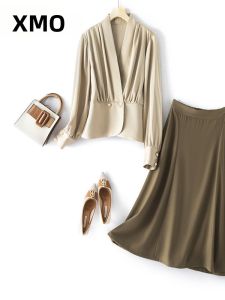XMO | Slim OL Commuter Shirt A-line Skirt Suit