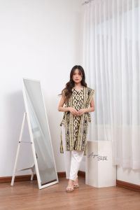 Batik Merah Putih Wanita Modern Longvest Songket Korean Style