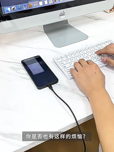 คลิป(แม่เหล็ก) จัดระเบียบสายไฟ คลิปแม่เหล็กจัดระเบียบสายเคเบิ้ล สายไฟ 1ชุดมี 6 ชิ้น วัสดุABS แข็งแรงทนทาน พร้อมแผ่นกาวในตัวไม่ต้องเจาะรู ใช้งานได้หลายอย่าง