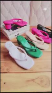 Daftar 15 Sandal High Heels Aesthetic untuk Remaja Cewek & Wanita Korean Style