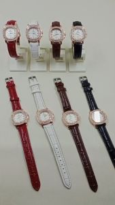 VINAROSE DM224 JAM TANGAN BULAT WANITA JAM CEWEK TALI KULIT GLOSSY BODY BINTIK PERMATA JAM TANGAN DELAPAN MARET