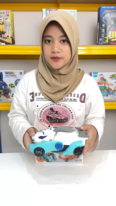 Mainan Anak ELECTRIC RABBIT CAR DEFORM D168-28 Mobil Rabbit Car rabbit Balap Diecast Mainan Anak Perempuan - Mainan Anak Laki Laki