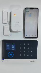Hệ Thống Báo Động Thông Minh Năng Lượng Mặt Trời Tuya WiFi GSM Với Cảm Biến Chuyển Động PIR Phát Hiện Khoảng Trống An Ninh Không Dây Tương Thích Với Alexa
