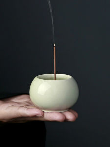 Indoor Ceramic Incense Burner Mini Sandalwood Aromatherapy Lamp Home Decorative Item Grass Ash Fragrance Holder Japanese Style