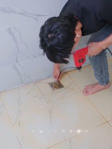 อุปกรณ์ทำความสะอาดท่อระบายน้ำ แบบสปริง 10เมตร สว่านไฟฟ้าแปรงลวดล้างท่อ อุปกรณ์ขุดลอกท่อระบายน้ำ สำหรับอ่างล้างมือเครื่องมือถอดท่ออุดตัน10M น้ำยาล้างท่อ