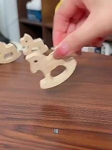 YOULE | Scent Diffusing Wooden Decor for Car and Room