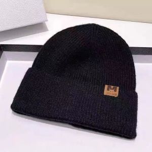 M standardhat mensandwomensautumnandwinterwarmwoolhatwomens fashion trend Koreanversionknitted bagheadcoldhaircold protection