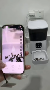Automatic Pet Feeder Smart Wifi Video- APP Kontrol + Timer & Kamera Untuk Anjing/Kucing