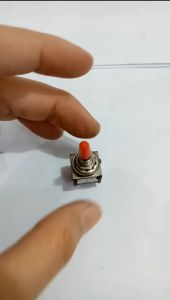 Switch ON OFF 6A 125V AC - Komponen Elektronik & Mesin - Harga Khusus untuk Pembelian diatas 5 Juta - Pengiriman melalui Udara, Darat & Laut