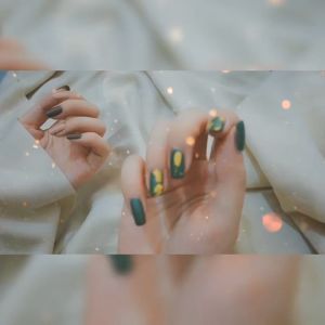 Set Gel Manikur Set Lampu Kuku UV 24W atau 54W dan 10 warna Cat Kuku Gel Set Peralatan Manikur Seni Kuku Atasan dan Tidak Mengilap dengan Lapisan Dasar