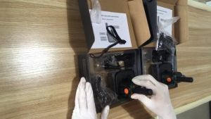 Motorola Mini Walkie Talkie 2-Second Automtic Frequency Matching With A Talk Distance 3-10KM (Imported Chips)