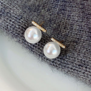 ต่างหูไข่มุกประดับเพชรสไตล์เกาหลีและญี่ปุ่นสำหรับผู้หญิง ต่างหูแบบใหม่ที่เก๋ไก๋และเป็นที่นิยม ดีไซน์เฉพาะตัว เครื่องประดับหู