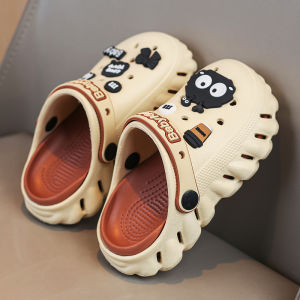 รองเท้าแตะแบบสวมครึ่งนิ้วสำหรับผู้หญิงในช่วงฤดูร้อน รองเท้าแตะชายหาดแบบมีรูสำหรับใส่กลางแจ้งแบบหนา พื้นรองเท้า EVA ทรงหัวมน ส้นเตี้ย