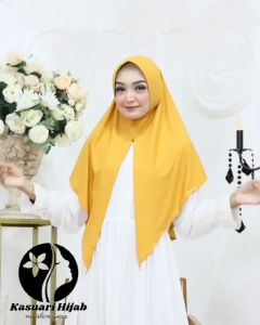 HIJAB SEGITIGA INSTAN OVAL-JERSY ZOYA-KASUARI HIJAB STYLE