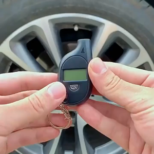 Tire Pressure Gauge Digital LCD Mini Keychain Alat Ukur Tekanan Ban Mobil Motor Akurat