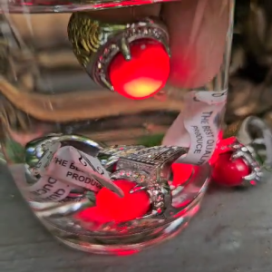 [TRENDS COD] CINCIN BATU AKIK VIRAL MERAH DELIMA BIRU SAFIR HIJAU JAMBRUD AJAIB BISA MENYALA DIDALAM AIR.