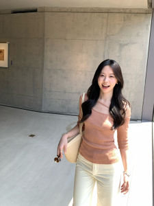 Pink Slimming Asymmetric Shoulder Knitted Top