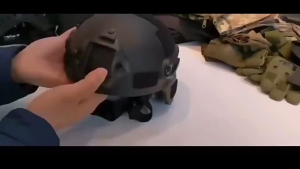 Light Fast Tactical Helmet Outdoor Sports Swat Tactical Helmet CS Riding Protect Equipment for Version Field Motorcycle Bike Riding Protect Equipment