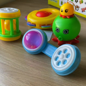 Đồ chơi xúc xắc cho bé HT4pcs - đồ chơi trẻ em 3 tháng 6 tháng tuổi Việt Nam