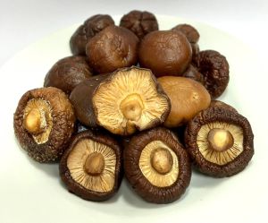 เห็ดหอมอบแห้ง น้ำหนัก50กรัม ใช้ทำอาหารได้หลากหลาย โปรตีนสูง