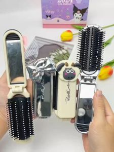 Lược Chải Tóc Gấp Gọn Kiểu Dáng Xinh Xắn Tặng Kèm Sticker Hình Cừu Lược Gấp Gọn Gương Tháo Rời Tiện Lợi-GD882-Guong2In1