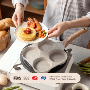 【Ready Stock】Egg Pan Nonstick Omelet Pan Lightweight and Easy to Clean Frying Pan for Breakdast and Pancake Suitable for Gas Stove and Induction Cookers
