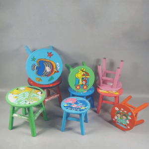 XIANXINGREN | Sturdy Round Wooden Stool for Children