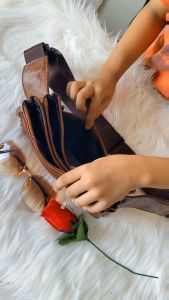 tas kulit selempang pinggang pria /wanita tas zaman sekarang bisa cod