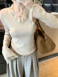 BINKAFENNY | เสื้อถักคอวีแขนกระดิ่งผ้าลูกไม้สไตล์ฝรั่งเศส เสื้อเชิ้ตสั้นเข้ารูป เอวเข้ารูป แขนยาว ปกติ สีสันสดใส ฤดูใบไม้ผลิ 2025