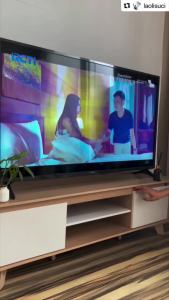PIRA METROPOLIS OX - HARPER TV120 Meja TV / Rak TV