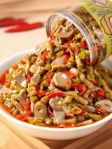 Hunan Special Product Instant Sour Turnip Chicken Gizzard Diced Pepper Chili Sauce Rice Accompaniment Flavor Enhancer Bottle Pack