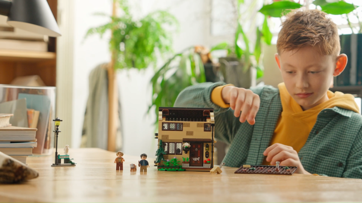 LEGO 76451 Harry Potter Privet Drive: Aunt Marge's Visit