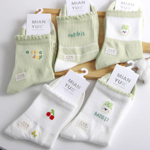 Pure Cotton Mid-Calf Socks for Women Cute Cartoon Animal Design Autumn Winter Student Ladies Long Socks Fashionable Versatile