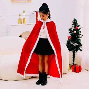 Funny Go เสื้อคลุมคริสต์มาส เสื้อฮู้ดสีแดงวันคริสต์มาส ชุดสำหรับการแสดงวันคริสต์มาสสวมใส่ได้ทั้งเด็กและผู้ใหญ่