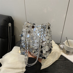 Shiny Tassel Evening Bag Large Capacity Trendy Womens Bucket Handbag Crossbody Drawstring Fashionable Party Purse