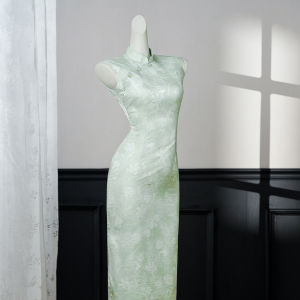 Green Elegance Daily Wear Youth-oriented Elegant Traditional Chinese Cheongsam