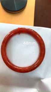 Vòng Cẩm Thạch Đỏ Đẹp A Ni 48mm x chột 72mm màu đỏ bông tươi sáng bóng đẹp nữ 40kg - 48kg mệnh hỏa mệnh thổ đeo xuất sắc đẹp món quà tặng ý nghĩa có 890k ạ