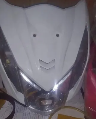 box depan Honda beat fi barang asli original masih bagus satu set