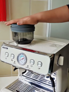 Italian espresso grinder bean room residual powder silicone cleaning bean room accessories silicone corrugated tube air blowing bean compartment residual powder air blowing cleaner accessories