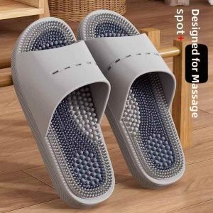MOMIAN | Massaging Anti-slip Men Slippers