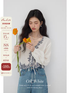 Áo Blouse Tay Dài Cổ V Trang Trí Nhiều Ren Pha Cotton và Ramie