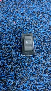 UNIVERSAL 5 PIN POWER WINDOW SWITCH Proton Saga Iswara Wira Kancil Van Single Sub Switch Spare Part Plug and Play Kereta 汽车车窗开关按钮