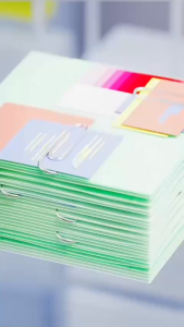 Máy chấm công khuôn mặt AI 12F (Thế hệ mới ) màn hình cảm ứng pin lưu điện xem giờ nhanh qua điện thoại ( mới nhất)