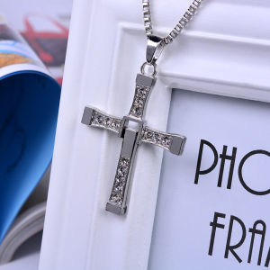 The Fast And The Furious Cross Pendant Necklace Celebrity Dominic Toretto Crystal Cross Necklaces Jewelry For Men Gifts